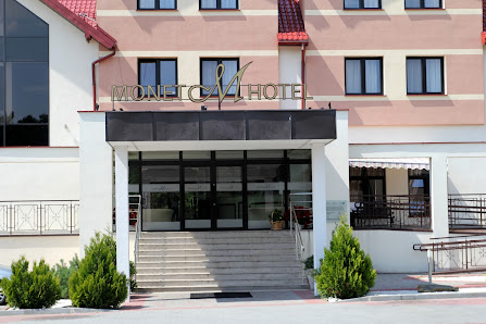 Hotel Monet & Rubbens Toruńska 10A, 87-148 Łysomice, Polska