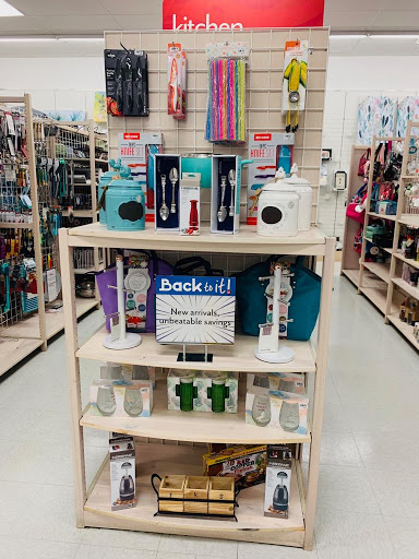 Department Store «Bealls Outlet», reviews and photos, 2710 Tamiami Trail E, Naples, FL 34112, USA