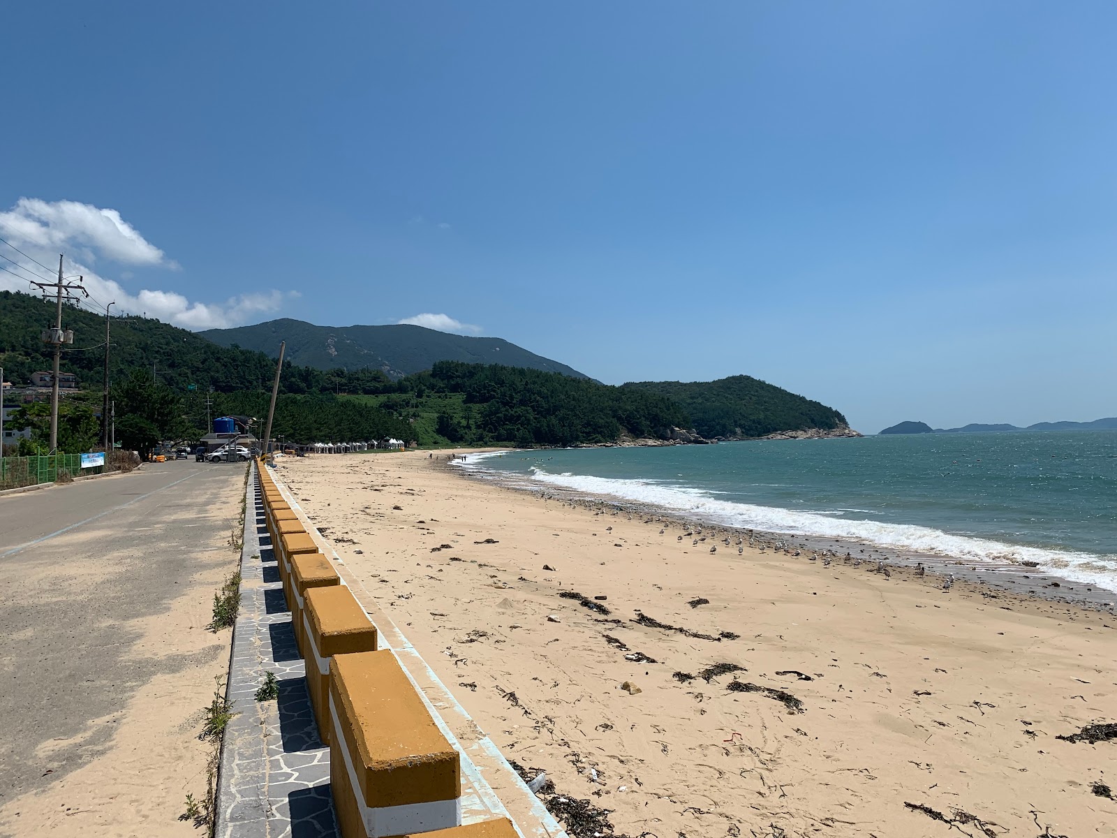 Ikgeum Beach photo #8