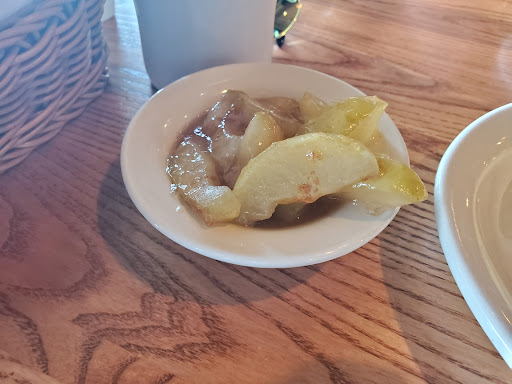 American Restaurant «Cracker Barrel Old Country Store», reviews and photos, 21 Industrial Dr, Hamburg, PA 19526, USA