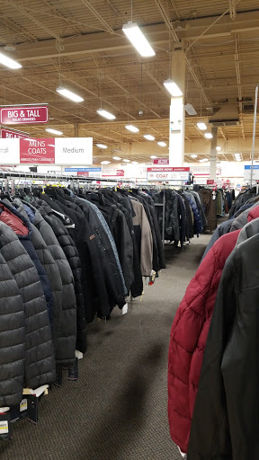 Clothing Store «Burlington Coat Factory», reviews and photos, 1300 N Larkin Ave, Joliet, IL 60435, USA