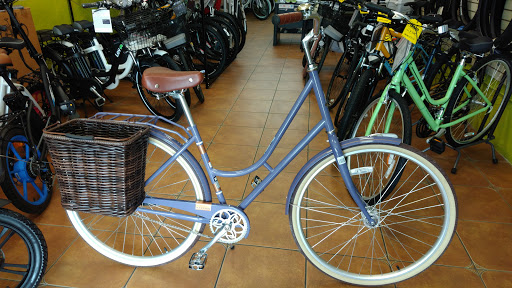 Bicycle Store «Homestead Bicycle Shop», reviews and photos, 9 SE 2nd Dr, Homestead, FL 33030, USA