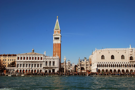 Residences for the disabled in Venice