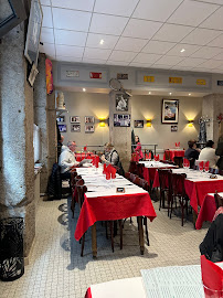 Atmosphère du Restaurant italien Pizzeria Napoli Chez Nicolo & Franco Morreale à Lyon - n°13