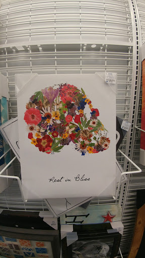 Clothing Store «Ross Dress for Less», reviews and photos, 10700 MacArthur Blvd, Oakland, CA 94605, USA