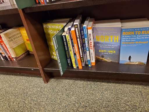 Book Store «Barnes & Noble», reviews and photos, 1738 Hill Rd N, Pickerington, OH 43147, USA