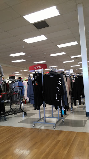 Department Store «T.J. Maxx», reviews and photos, 4121 Towne Center Dr, Louisville, KY 40241, USA
