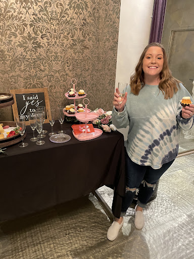 Bridal Shop «Curvaceous Couture Bridal», reviews and photos, 9130 Red Branch Rd t, Columbia, MD 21045, USA