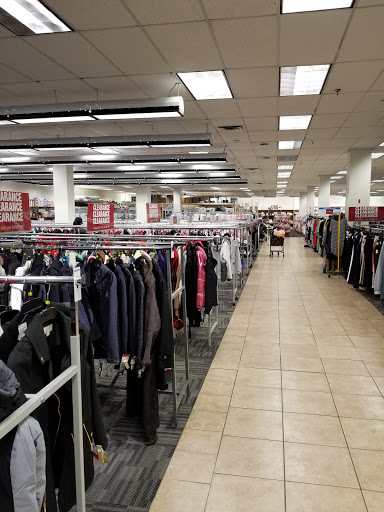 Clothing Store «Burlington Coat Factory», reviews and photos, 365 Rockaway Turnpike #290, Lawrence, NY 11559, USA