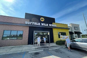 Buffalo Wild Wings image