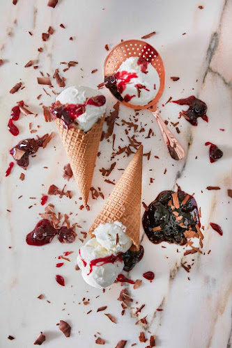 Comentarii opinii despre Sovolos - Ζαχαροπλαστείο - Φούρνος