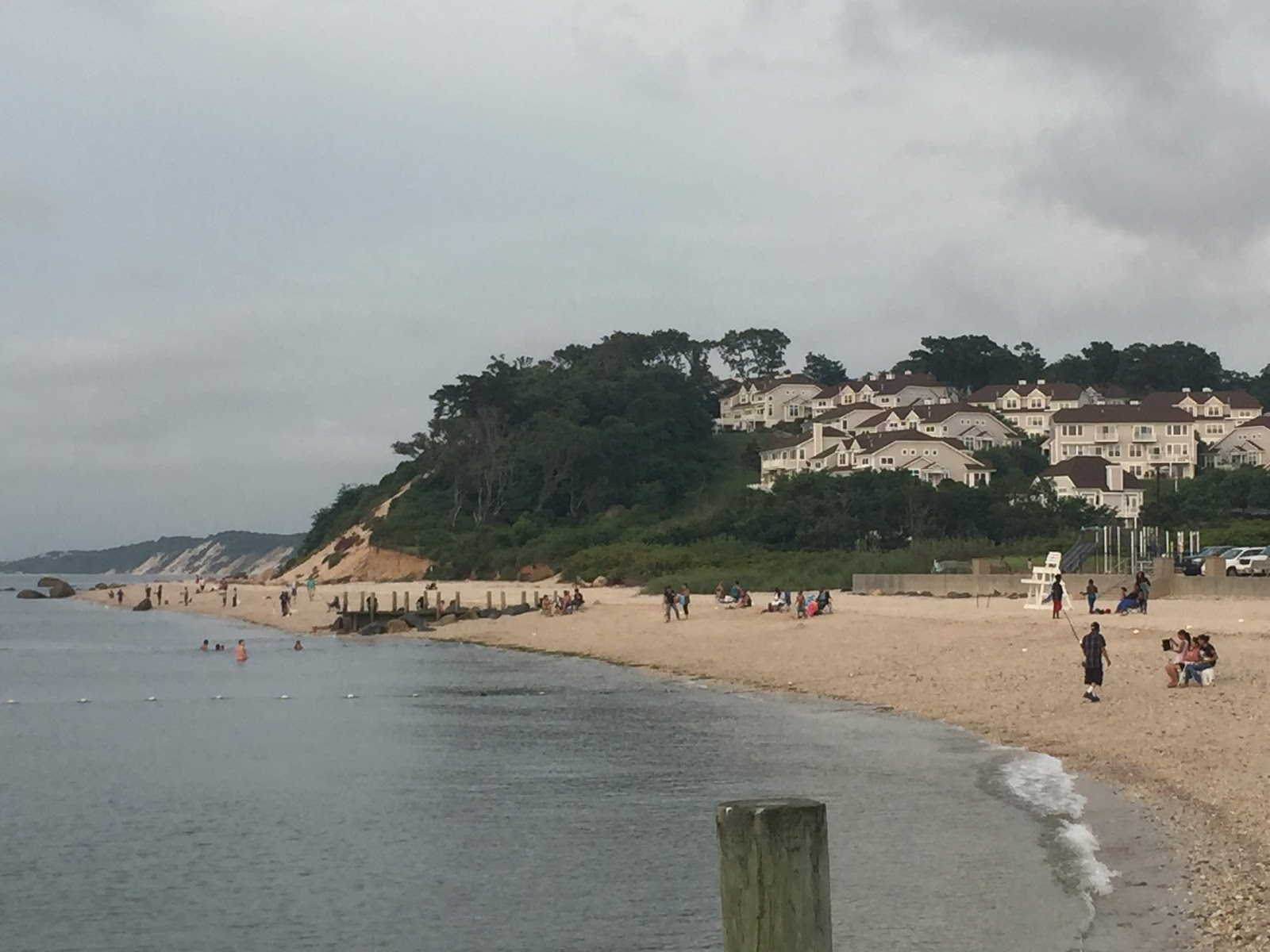 Foto von Iron Pier Beach annehmlichkeitenbereich