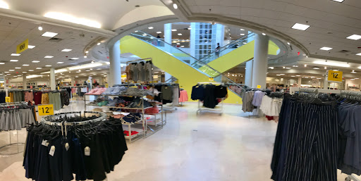 Clothing Store «Forever 21», reviews and photos, 10306 Southside Blvd, Jacksonville, FL 32256, USA