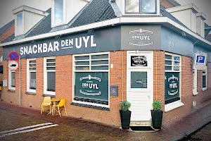 Snackbar Den Uyl image