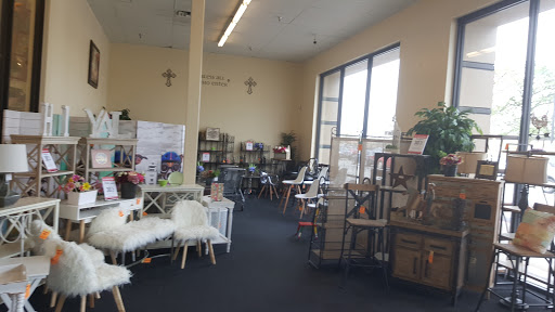 Shopping Mall «NorthOaks Shopping Center», reviews and photos, Farm to Market 1960 Rd W & Breck St, Houston, TX 77066, USA