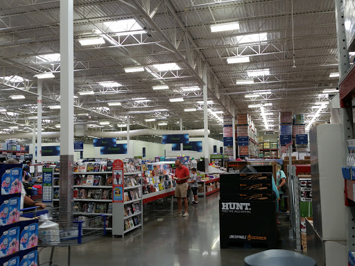 Warehouse club «Sams Club», reviews and photos