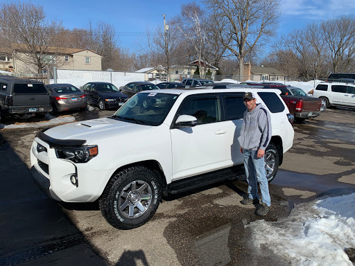 Used Car Dealer «Rogomobiles, Inc.», reviews and photos, 8670 MN-7, St Bonifacius, MN 55375, USA