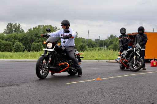 Harley-Davidson Dealer «Queen City Harley-Davidson», reviews and photos, 5960 Dixie Hwy, Fairfield, OH 45014, USA