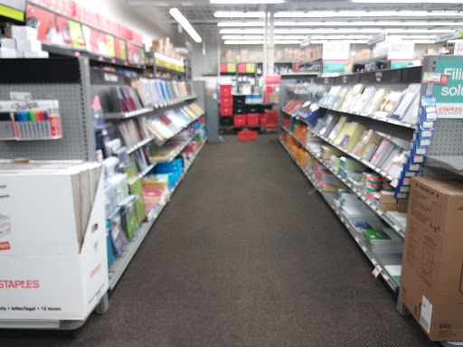 Office Supply Store «Staples», reviews and photos, 23035 W Outer Dr, Allen Park, MI 48101, USA