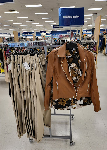 Department Store «Marshalls», reviews and photos, 1965 Pavilion Way, Lexington, KY 40509, USA