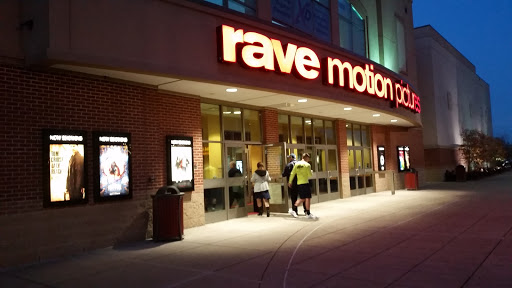 Movie Theater «Rave Cinemas», reviews and photos, 2300 Village Drive Bldg #1700, Maumee, OH 43537, USA