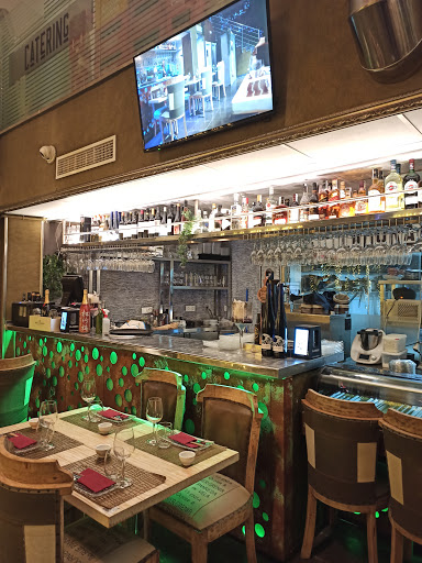 LPH: RESTAURANTE FUSIóN EN MáLAGA