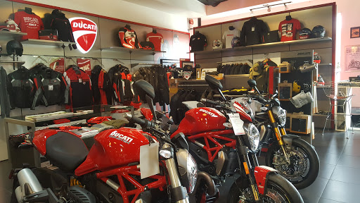 Motorcycle Shop «Pro Italia Motorcycles», reviews and photos, 3319 N Verdugo Rd, Glendale, CA 91208, USA