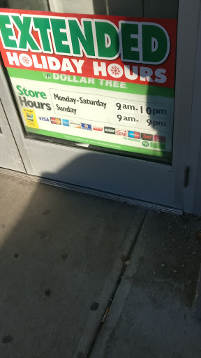 Dollar Store «Dollar Tree», reviews and photos, 383 Allen St, Springfield, MA 01118, USA