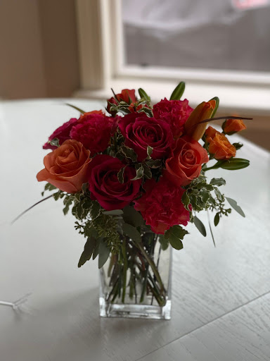 Florist «Bothell Florist», reviews and photos, 10021 NE 183rd St, Bothell, WA 98011, USA