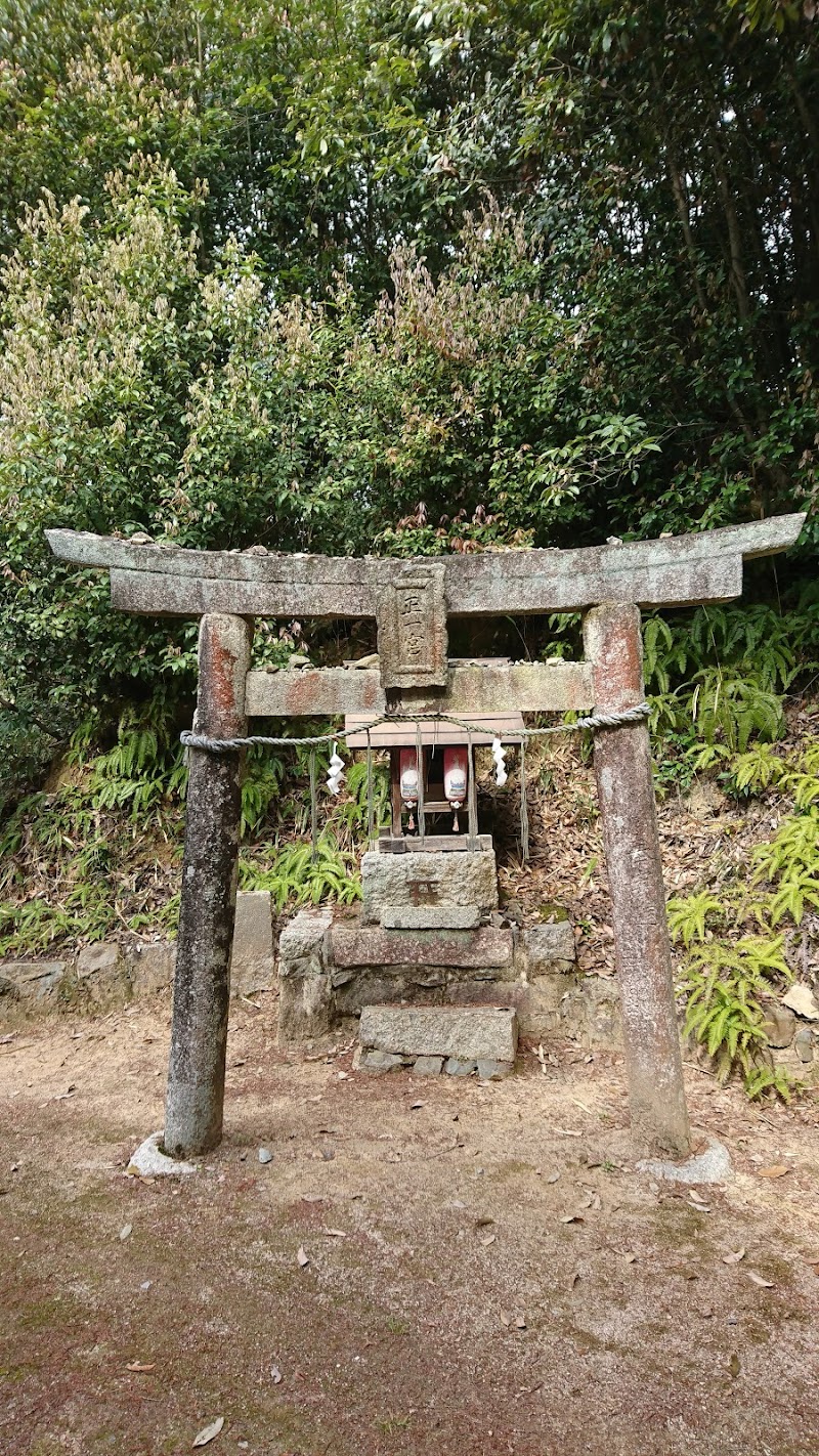 伊田八幡神社
