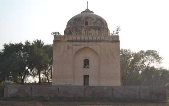 Tomb of Sheikh Imam Ud Din