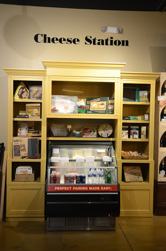 Wine Bar «WineStyles of Johnston», reviews and photos, 8460 Birchwood Ct #500, Johnston, IA 50131, USA