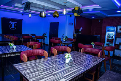 D SSignature Chinese & Lounge - 22 Akhionbare Street, off Ihama Rd, GRA, Benin City, Nigeria