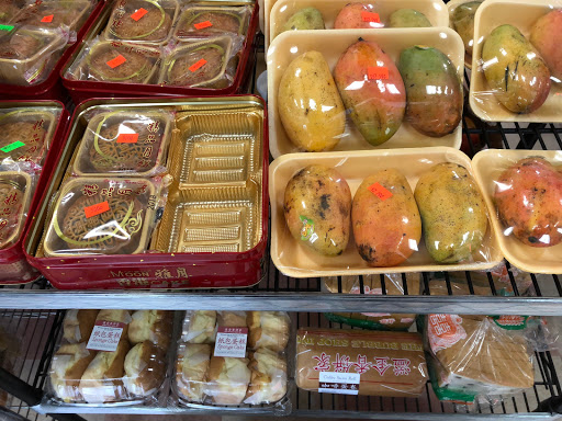 Asian Grocery Store «Asian Supermarket Golden Village New York Connecticut», reviews and photos, 365 Central Park Ave, Scarsdale, NY 10583, USA