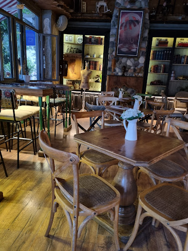 Opinii despre Στυλίτης în Καισαριανή - Καφετέρια