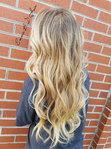 Beauty Salon «Aguilar Beauty & Barber Salon», reviews and photos, 645 10th St E, Palmetto, FL 34221, USA