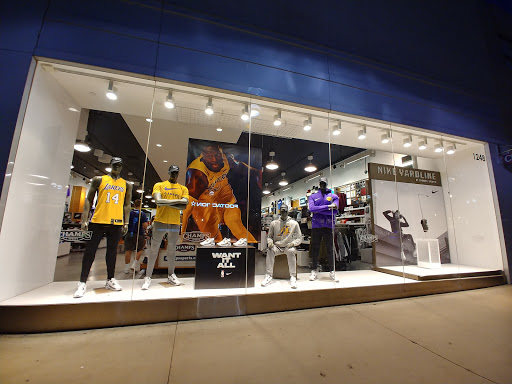 Shopping Mall «Third Street Promenade», reviews and photos, 1351 3rd Street Promenade #201, Santa Monica, CA 90401, USA