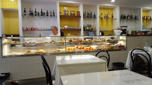 Deguimbra Pastelaria Snack-Bar e Restaurante em Lisboa