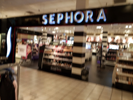 SEPHORA inside JCPenney, 7777 Eastpoint Mall, Baltimore, MD 21224, USA, 