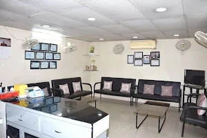 AVE Dental Surgery & Orthodontics image