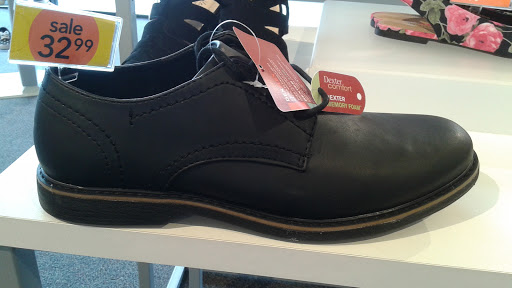 Shoe Store «Payless ShoeSource», reviews and photos, 3690 S El Camino Real, San Mateo, CA 94403, USA