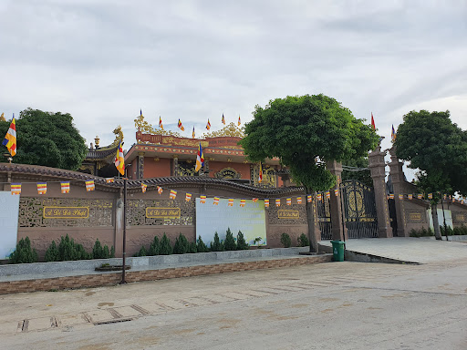 Top 20 mẫu cửa hàng đẹp Huyện Tịnh Biên An Giang 2022