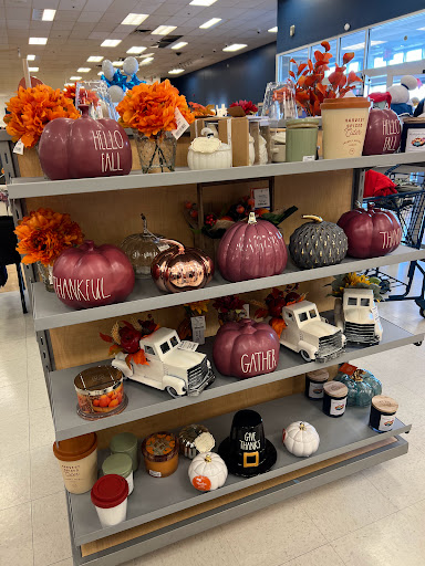 Department Store «Marshalls», reviews and photos, 8 Allstate Rd, Dorchester, MA 02125, USA