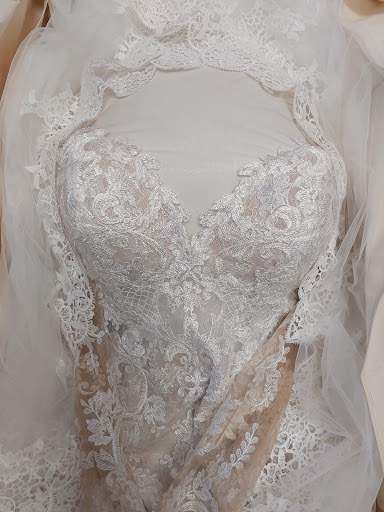 Dry Cleaner «Crosstown Cleaners», reviews and photos, 915 S College Mall Rd, Bloomington, IN 47401, USA