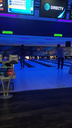 Bowling Alley «Brunswick Zone Denton Lanes», reviews and photos, 2200 San Jacinto Blvd, Denton, TX 76205, USA