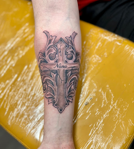 Explore street tattoos ideas, creative tattoo ideas in Elizabethtown, available at Electric Feel Tattoos