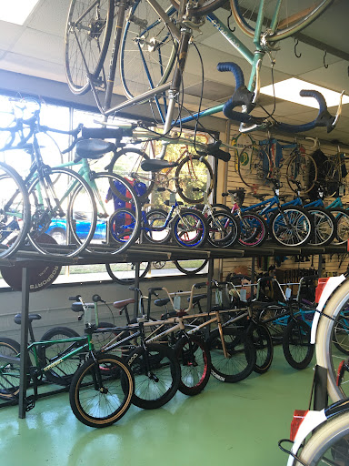 Bicycle Store «Charleston Bicycle Company», reviews and photos, 1319 Savannah Hwy, Charleston, SC 29407, USA