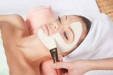 Tratamiento contra el Acne y Manchas Faciales 
