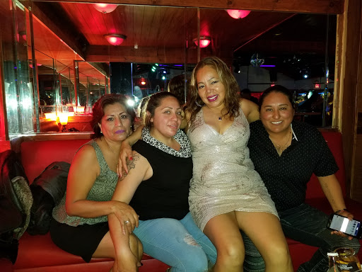 Night Club «El Calor Mexican», reviews and photos, 2916 W Lincoln Ave, Anaheim, CA 92801, USA