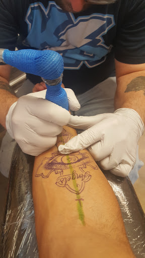 Tattoo Shop «Good Family Tattoo», reviews and photos, 198 W Grass Lake Rd, Lake Villa, IL 60046, USA